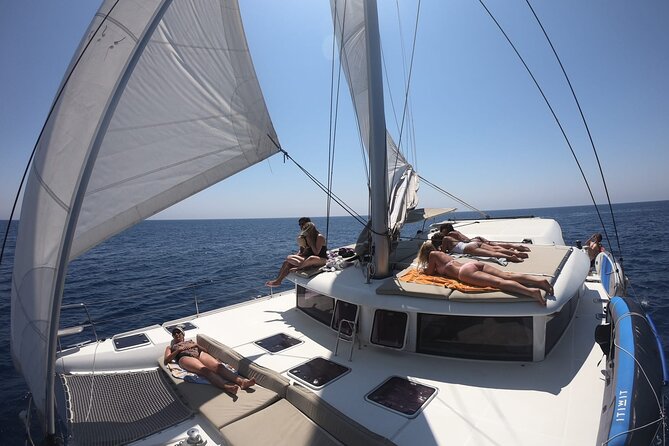 Full day catamaran tour in Alghero - What the small group changes