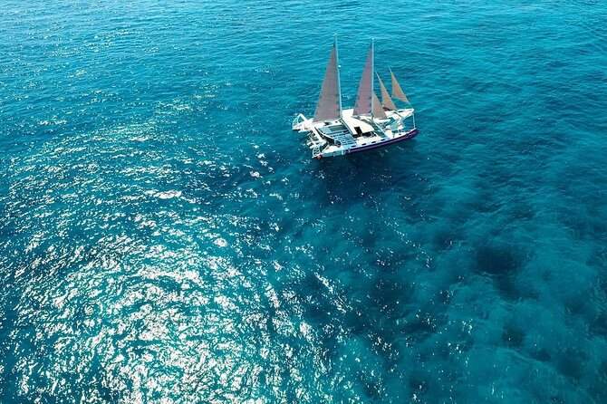 Full day Lembongan Island Catamaran Cruise with BBQ Lunch - Starting at 9:00 am from Seminyak