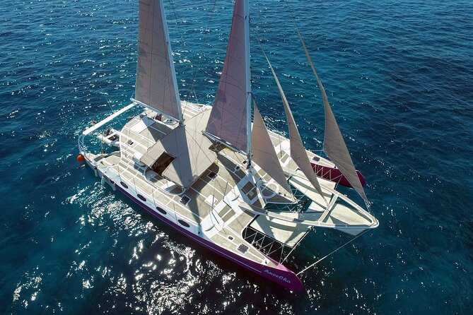 Full day Lembongan Island Catamaran Cruise with BBQ Lunch - BBQ Lunch, Breakfast, Drinks, and Snacks