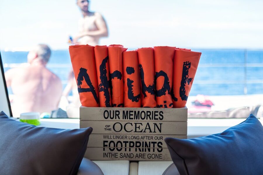 Gran Canaria: Fun Catamaran Cruise with Food and Drinks - Lunch, drinks, and dietary needs