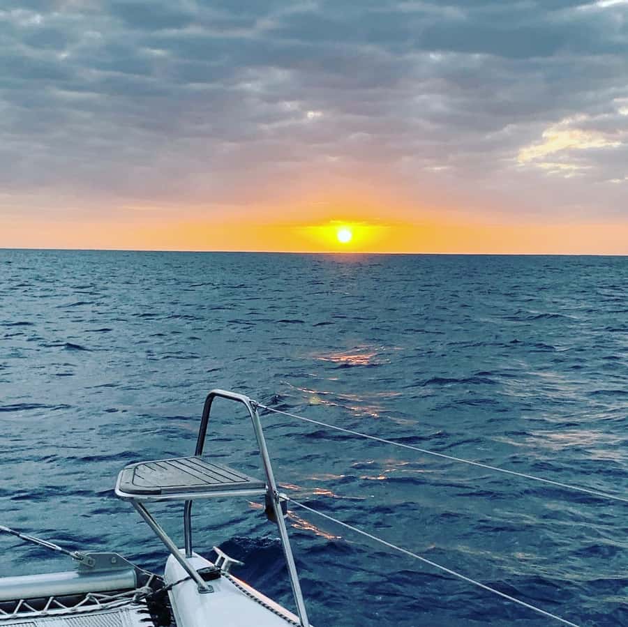 Grand Baie: Cocktail & Sunset Catamaran Cruise - Five details that make this cruise worth considering