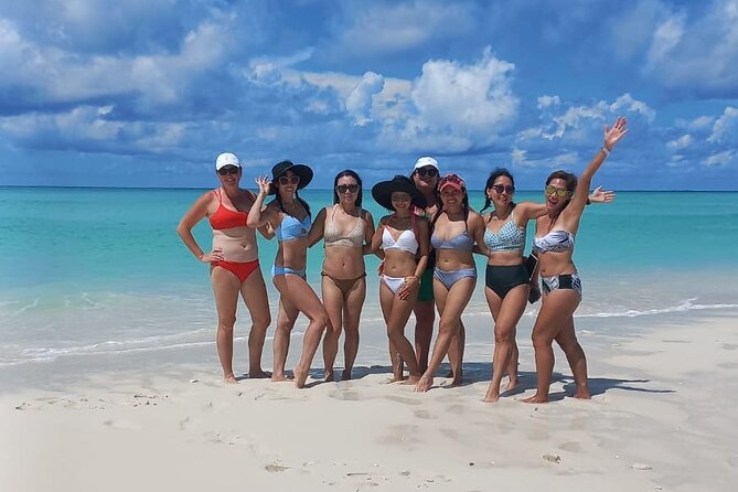 Group Catamaran 4 hr tour coral reef fun Iguana island adventure! - Iguana Island and its beach