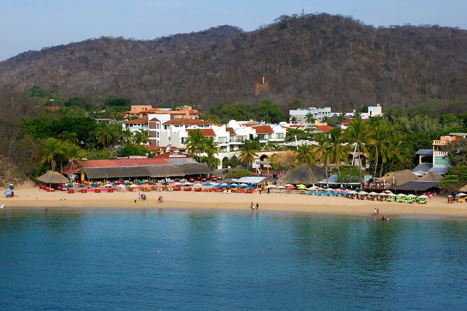 Guided Tours of the 7 Bays of Huatulco Oaxaca in Catamaran - Is $52 a Fair Price?