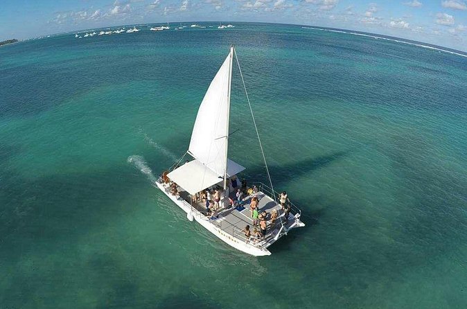 Half Day Catamaran & Snorkeling - The natural pool and shallow-water stop