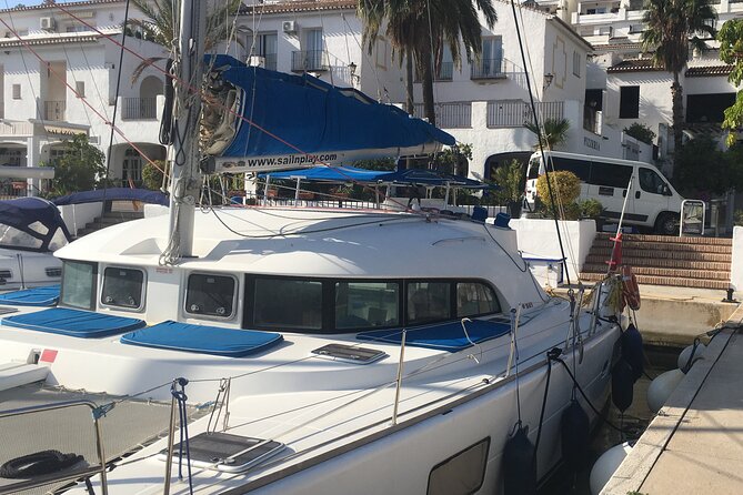Half-Day Luxury Catamaran Sailing Cruise in Granada - Lunch on the water, with plenty of choice