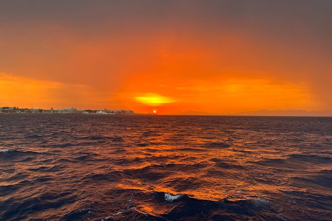 Half Day Sailing Catamaran with Sunset Experience - Drinks, comfort, and the missing dinner