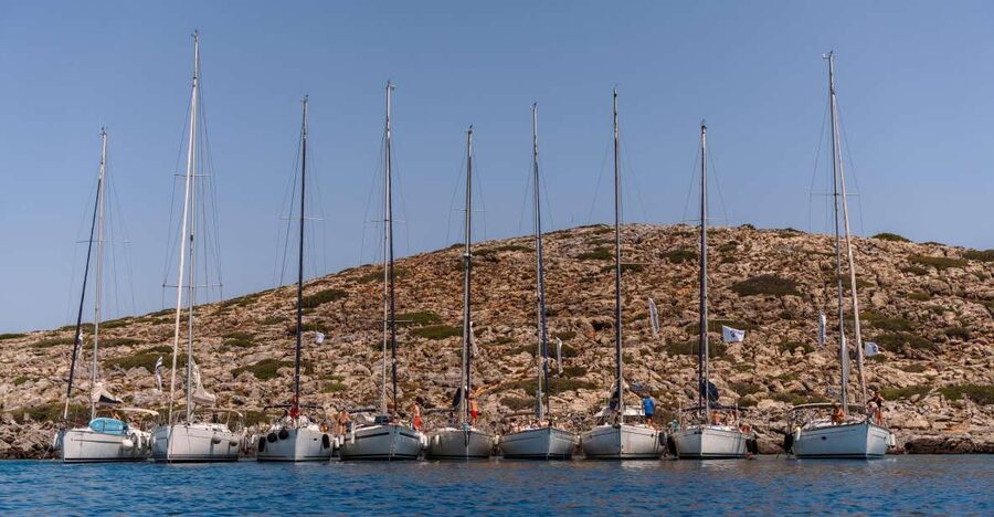 Heraklion: Catamaran Sailing to Dia island - From Koules Fortress to the open Cretan Sea