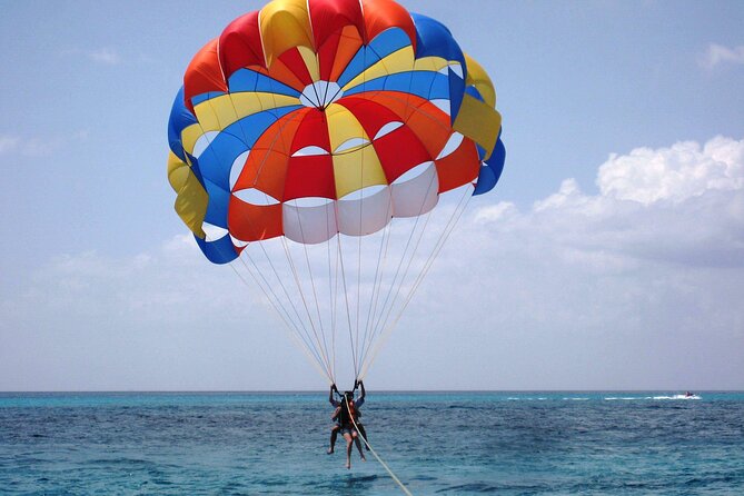 Hula Hula Island by Catamaran with Parasailing Fly - Hurghada - Buffet lunch, soda, and water