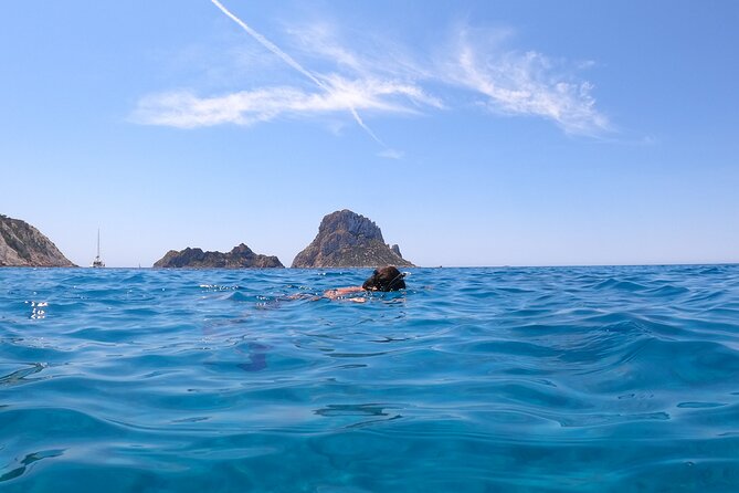 Ibiza: Es Vedrà Catamaran Cruise – Morning or Sunset - Key points to know before booking