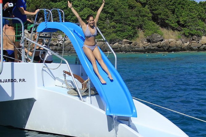 Icacos Island Catamaran Day Sail from Fajardo - The crew sets the tone