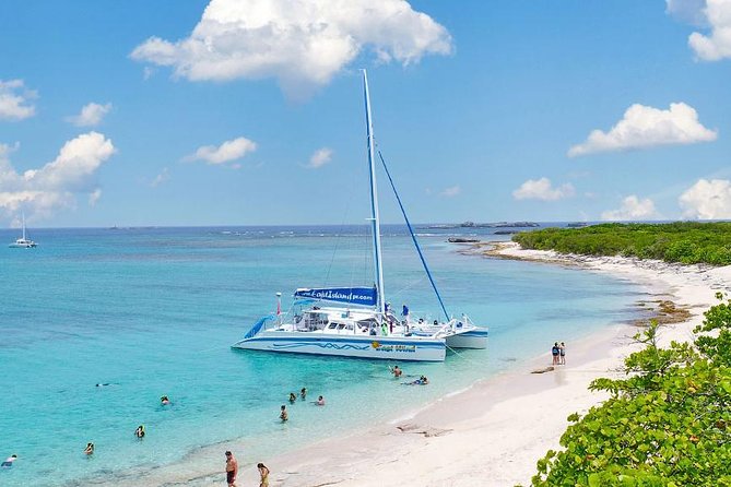 Icacos Island Catamaran Day Sail from Fajardo - Getting there, group size, and practical planning