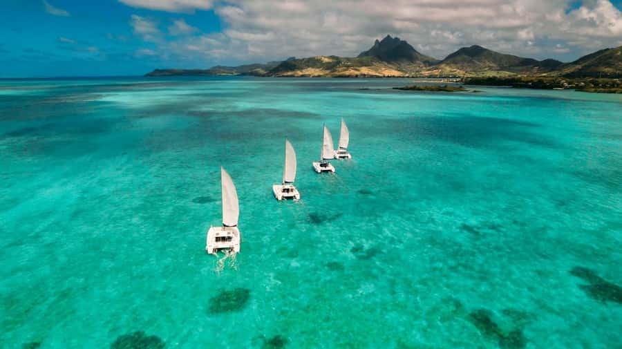 Ile Aux Cerfs: Catamaran Cruise, island, waterfalls, Lunch - Should you book it?