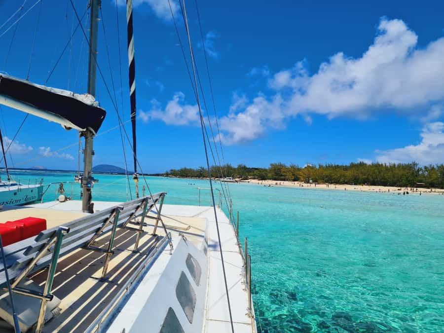 Ilot Gabriel: Catamaran Cruise & BBQ Lunch - Is $69 good value?