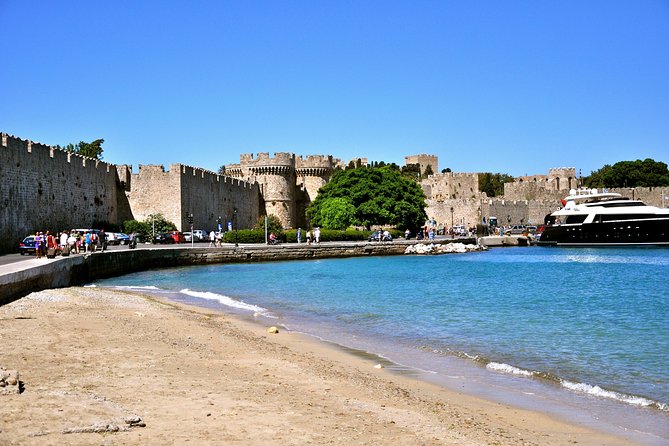 Independent Rhodes Day Trip from Marmaris by Catamaran - Who should choose this day trip