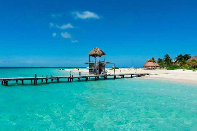 Isla Mujeres Catamaran Adventure All Inclusive from Cancun - How the crew shapes the day