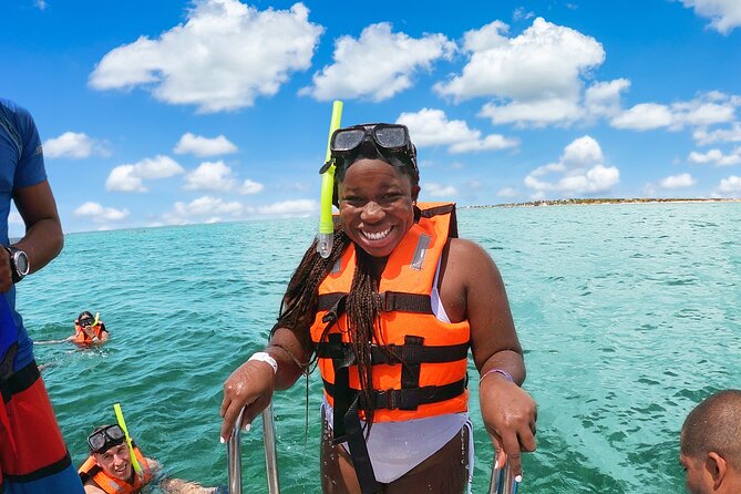 Isla Mujeres Catamaran from Cancun with Open bar and lunch - What the $29 price really means