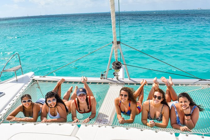 Isla Mujeres Catamaran Tour with Snorkel, Open bar and Transport - Lunch, buffet quality, and limited choices