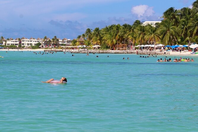 Isla Mujeres Catamaran Tour with Snorkeling at MUSA, Buffet Lunch & Open Bar - Practical advice for a smoother day