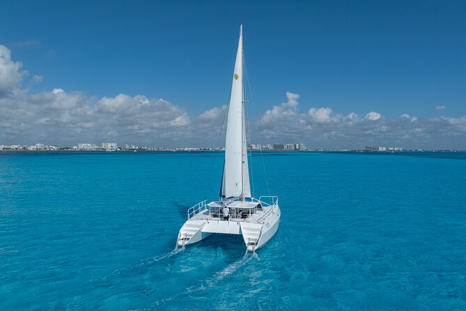Isla Mujeres Day Tour with Catamaran, Snorkeling & Beach Club - Who should book this Isla Mujeres day trip?