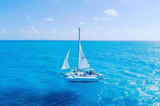 Isla Mujeres Premium Tour in Private Catamaran with Lunch - Key points to know before booking