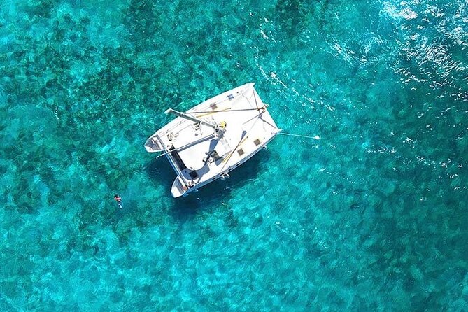Isla Mujeres Premium Tour Transportation & Dock fee Included - Punta Sam snorkeling and underwater art