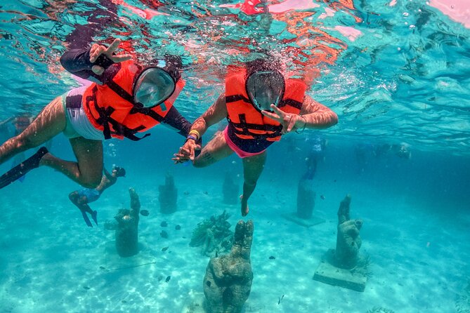 Isla Mujeres Spring Break Party Catamaran Snorkel and Open Bar - What the open bar really means