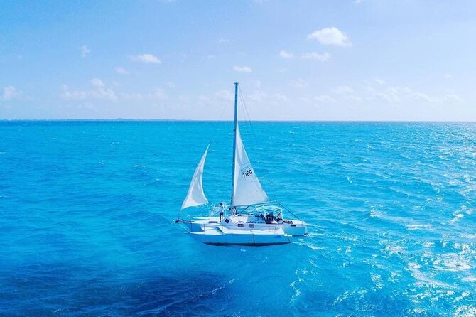 Isla Mujeres Tour in Private Catamaran with Snorkel and Lunch - Playa Norte and a short taste of Isla Mujeres
