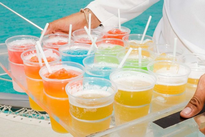 Isla Mujeres Tour on Catamaran with Snorkel, Open Bar, Buffet & Beach club - Who will enjoy this tour most
