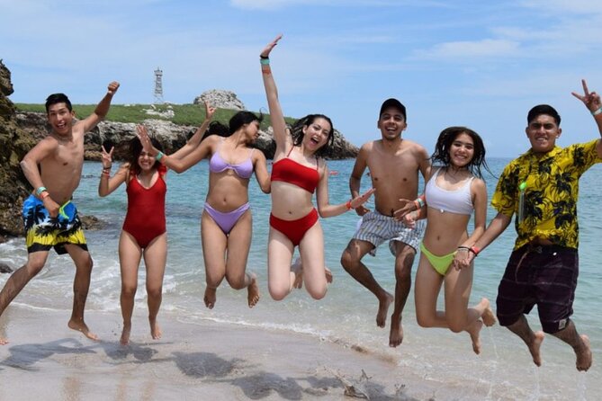Islas Marietas Experience! Catamaran Nature Trip - Open bar and the return ride