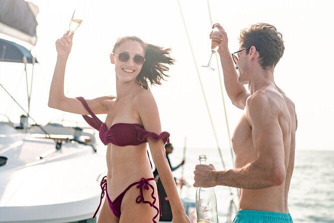 Jamwest Beach Negril Family Catamaran Cruise Pick up from Lucea - Snorkeling with equipment and water safety