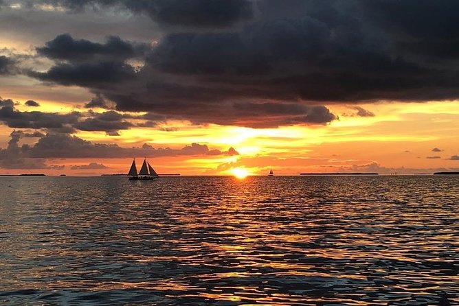 Key West Champagne Sunset Catamaran Cruise - How the crew shapes the evening