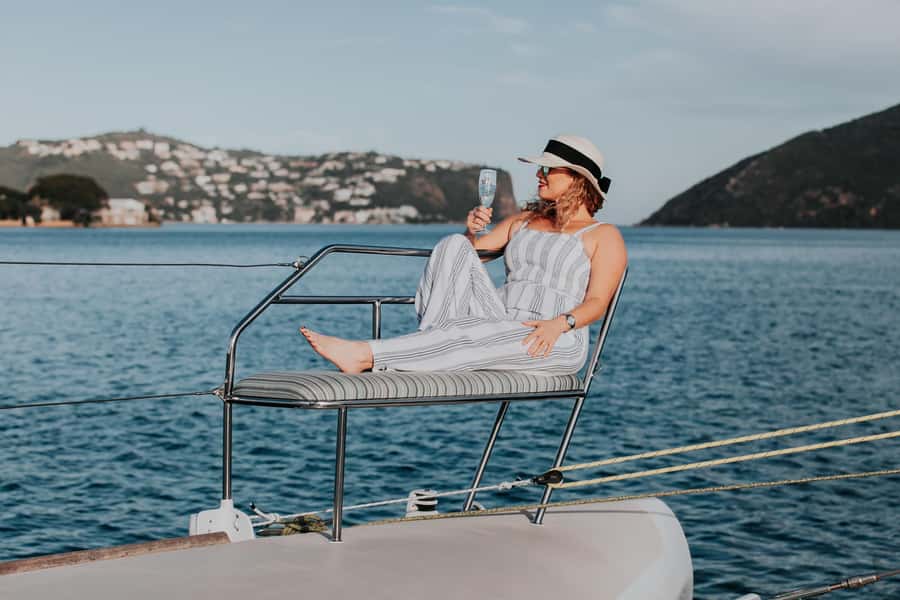 Knysna: Luxury Catamaran Marine Adventure Tour - Passing through the Knysna Heads