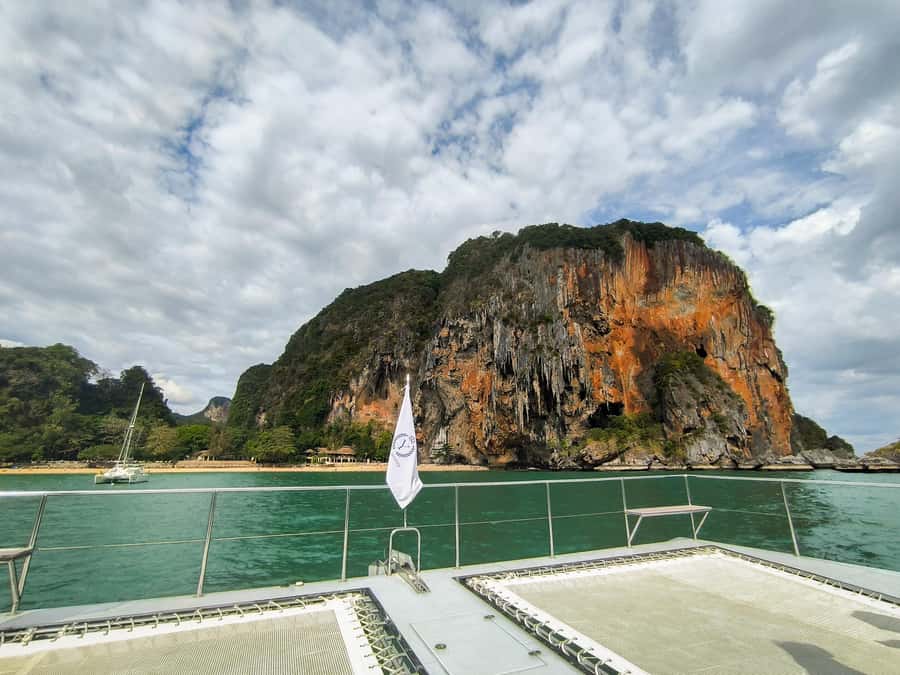 Krabi: Luxury Sunset Cruise to 4 Islands by Power Catamaran - Krabi by night closes the loop