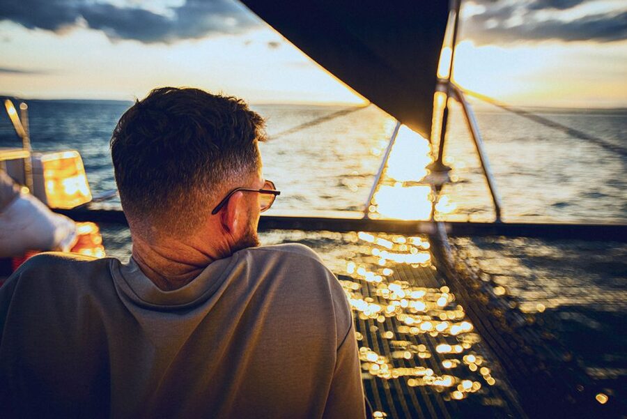 La Grande Motte: Camargue Sunset Catamaran Tour with a Drink - Practical advice for a smoother evening
