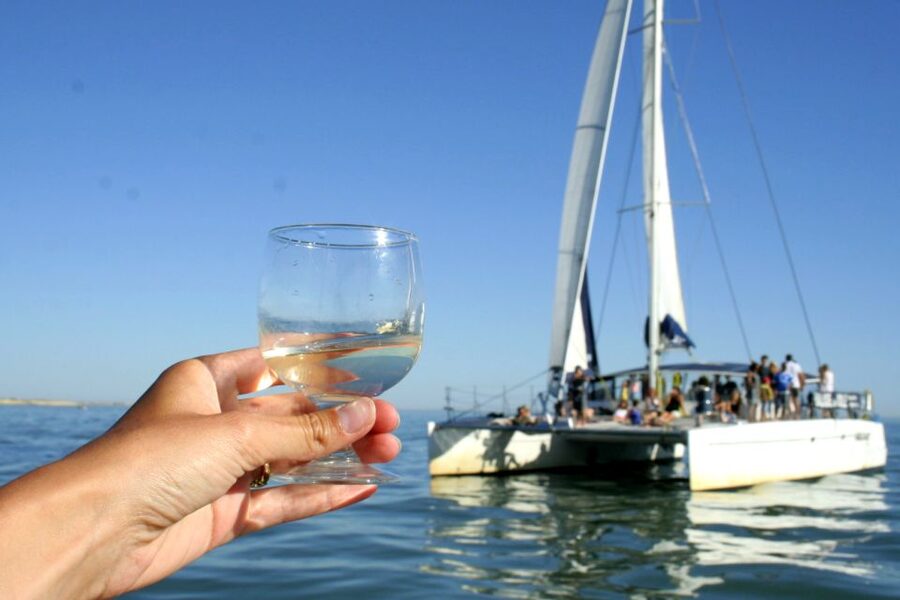 La Rochelle: Catamaran Cruise - What happens once the boat reaches open water