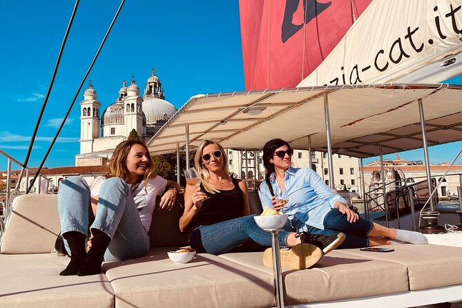 La Serenissima: Lagoon Cruise on Catamaran with Classical Music - Classical music, classic rock, and the mood onboard