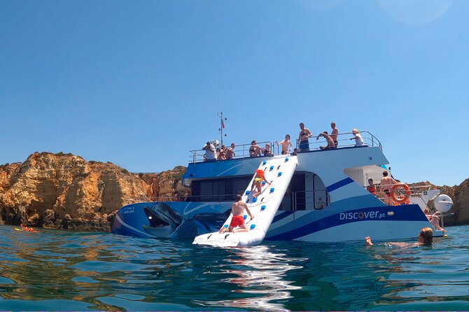 Lagos: Dolphins & Benagil Caves – Catamaran - Setting out from Lagos on a 3.5-hour catamaran
