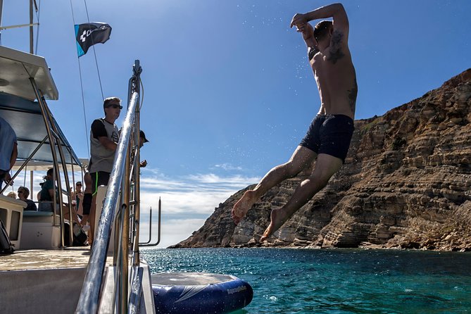 Lagos Half-Day Catamaran Cruise with Lunch - Praia da Luz and the black rock