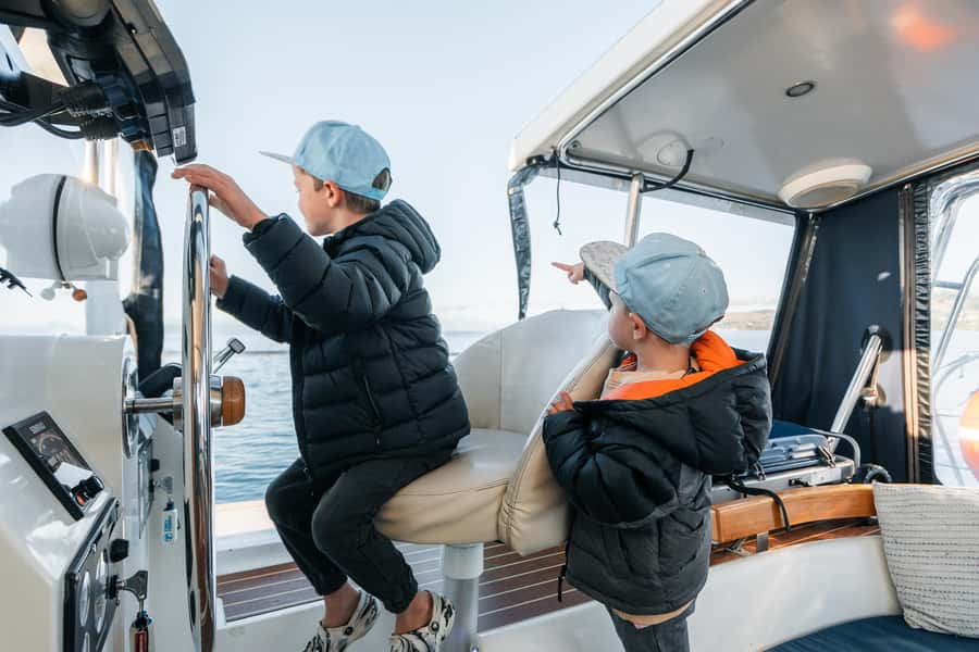 Lake Taupo: Luxury Sailing Catamaran to Māori Rock Carvings - FAQ