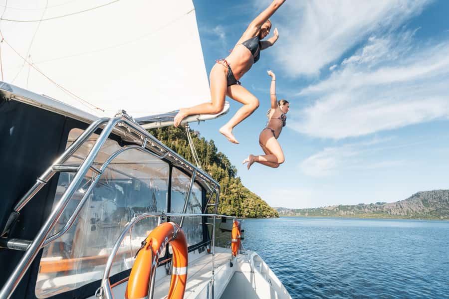 Lake Taupo: Luxury Sailing Catamaran to Māori Rock Carvings - Should You Book Lake Taupō Sailing Adventures?