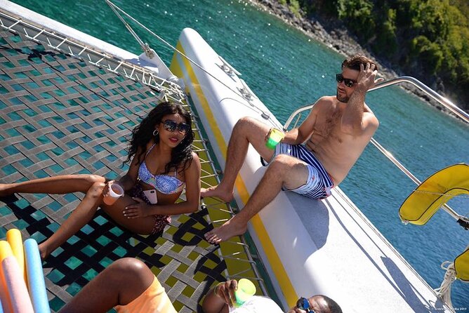 Leisure Full Day Catamaran (Blue, Aqua or LIC) - Who should book this catamaran?