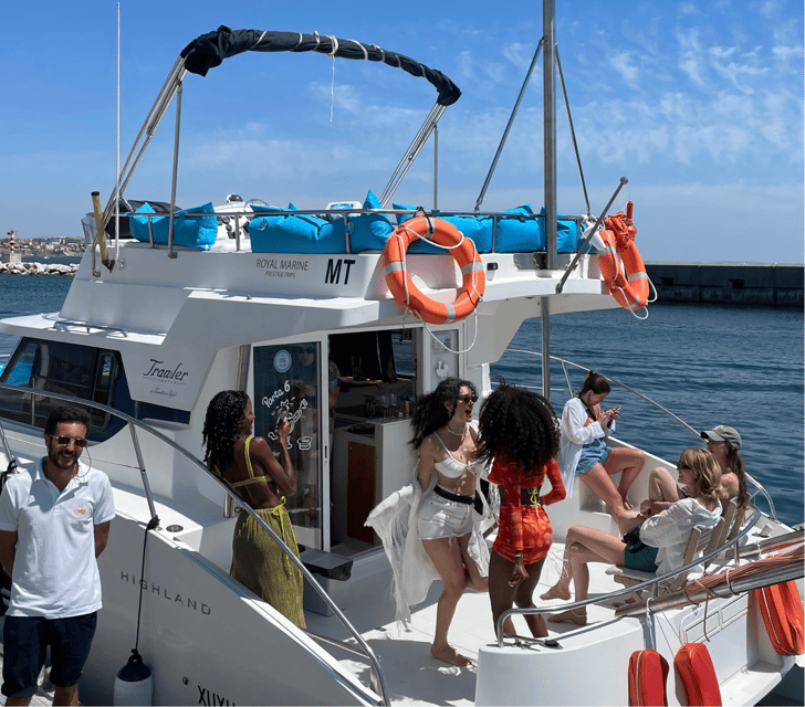 Lisbon: Private Luxury Catamaran Tour with Welcome Drink - Is $500 good value for a private group?