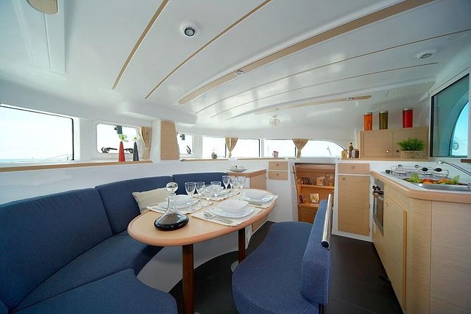 Lisbon Sailing Catamaran Public Cruise with drinks - Cristo Rei across the Tagus