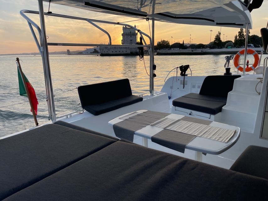 Lisbon: Sunset and Wine Luxury Catamaran Cruise - Checking in at Alcantara