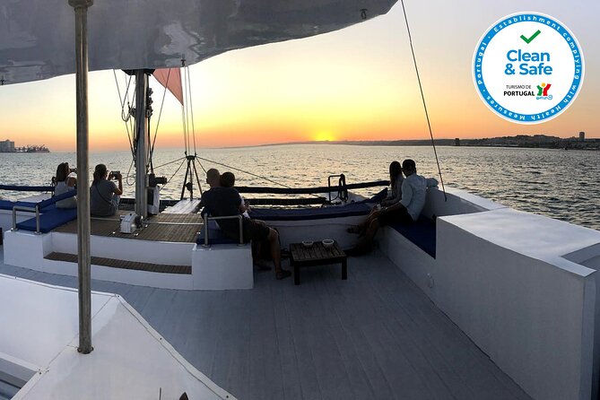 Lisbon Sunset Catamaran Cruise on the Tagus River - Why a Tagus sunset works so well