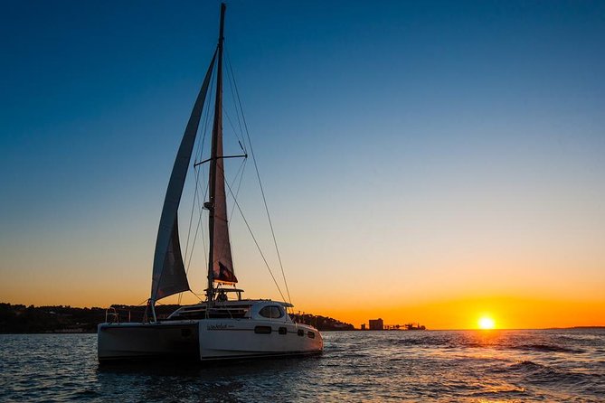 Lisbon: Sunset Cruise With Drinks on Spacious Yacht - Why a sunset cruise works so well in Lisbon