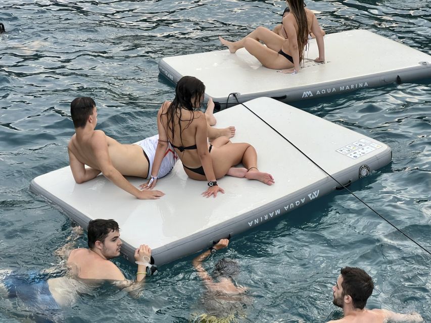Lloret de Mar: Sunset Catamaran Cruise with DJ and Drinks - Should you book the Lloret sunset catamaran?
