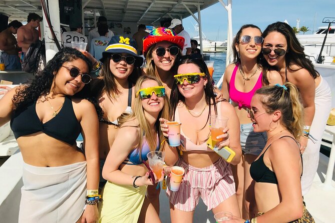 Los Cabos Catamaran: Iconic Sunset Cruise with Drinks & DJ - Who will enjoy this cruise most?