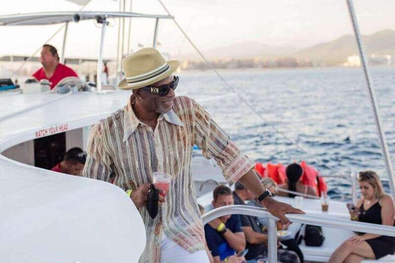 Los Cabos: Jazz & Wine Sunset Catamaran Cruise - The evening begins at Cabo’s marina
