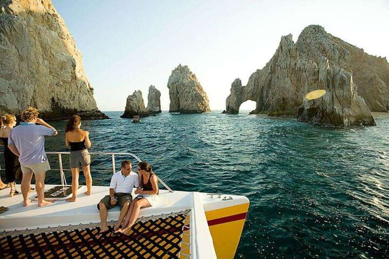 Los Cabos: Jazz & Wine Sunset Catamaran Cruise - Lover’s Beach and Land’s End in the evening light